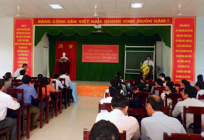 Toàn cảnh Lễ khai giảng.