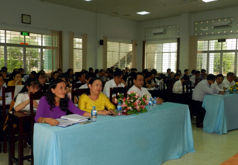 Đại biểu và học viên dự lễ khai giảng